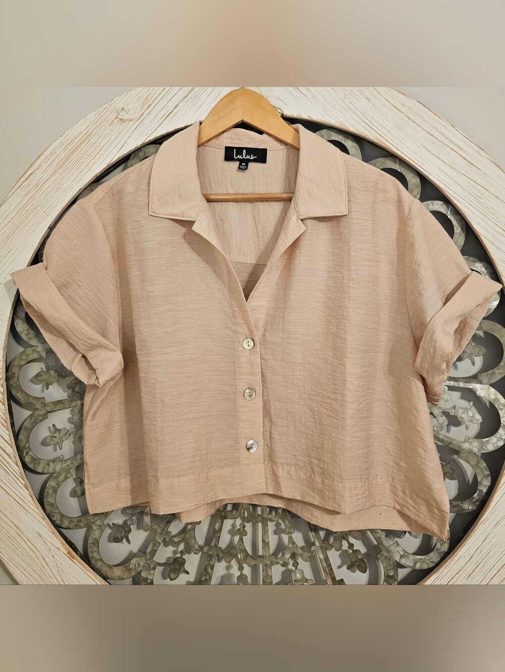 Lulu's Blush Tan Short-Sleeve Button-Front Crop Shirt